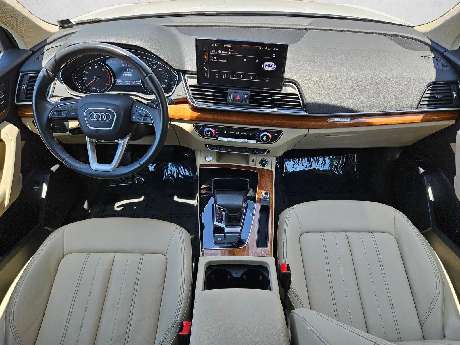 Thumbnail: 2023 Audi Q5 - 3