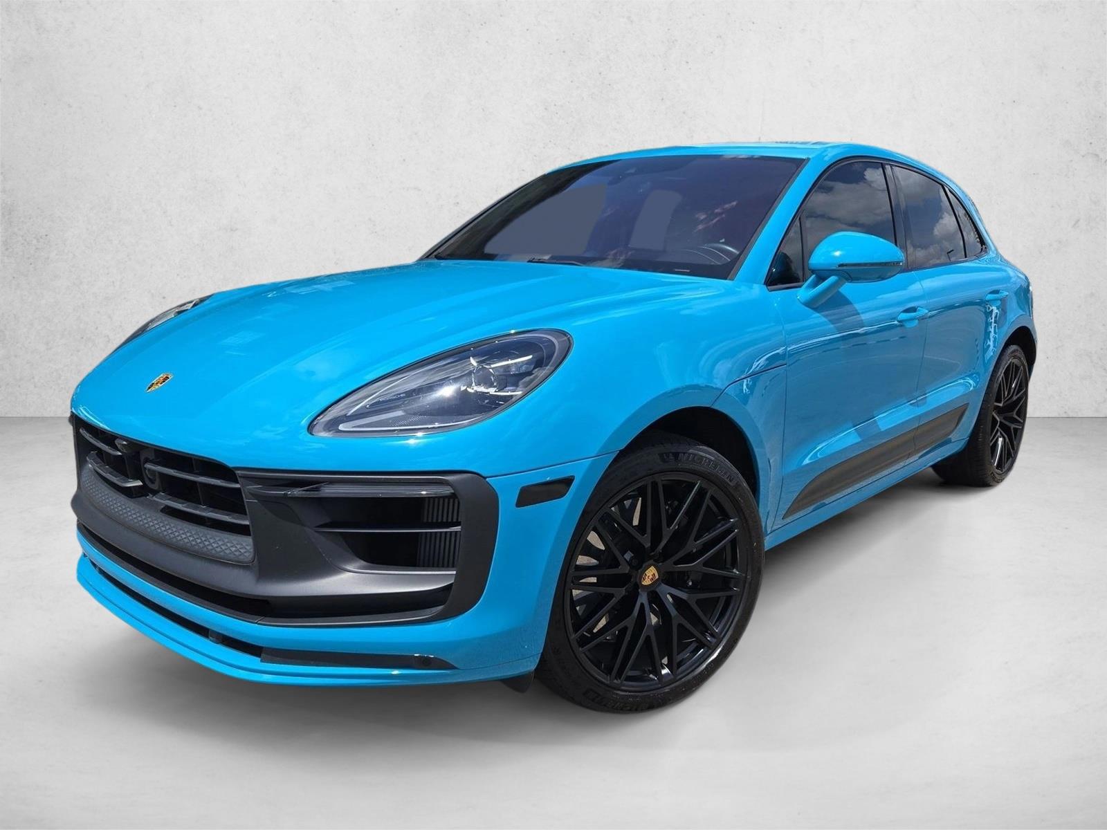 Thumbnail: 2023 Porsche Macan - 1