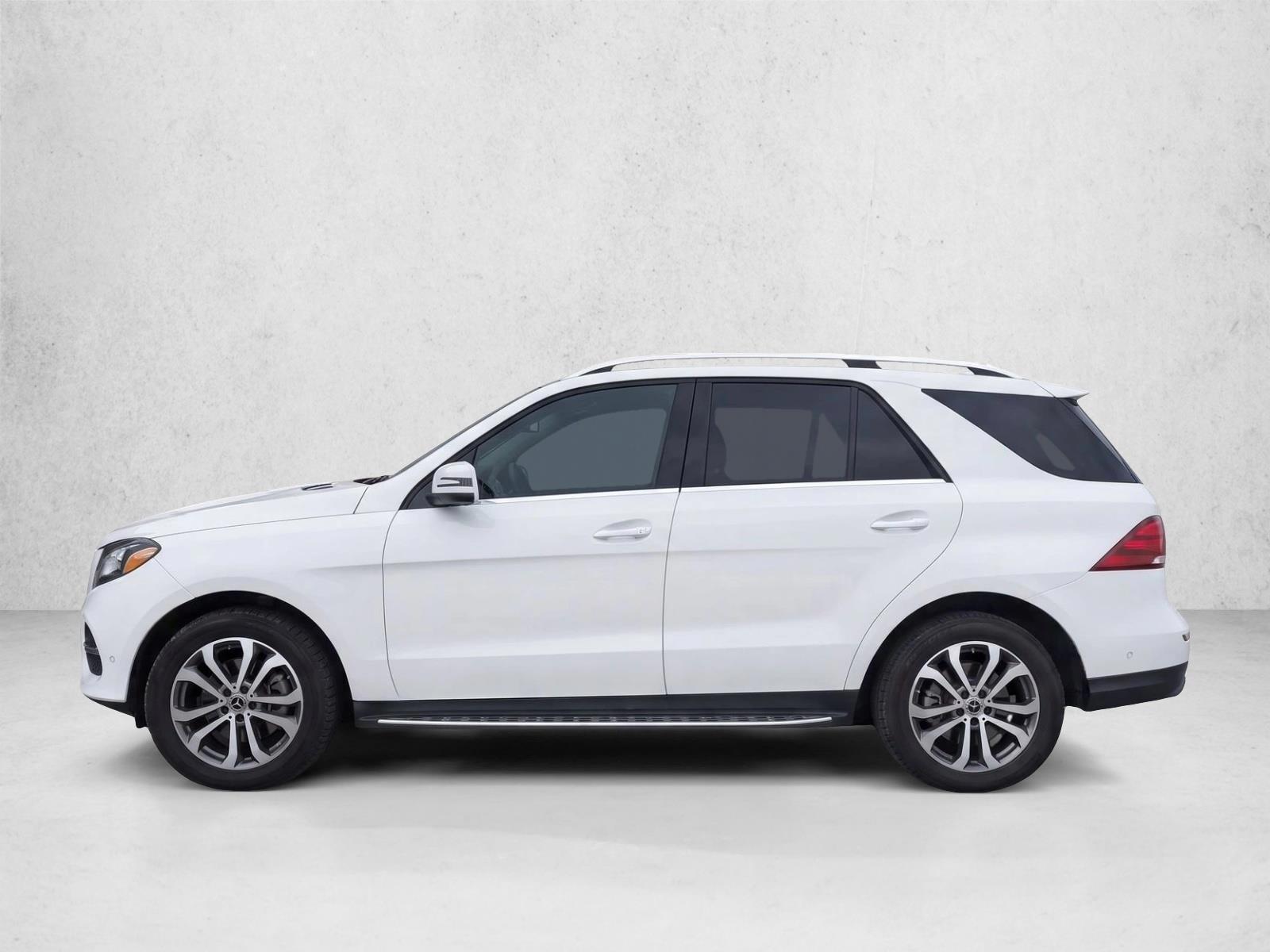 Thumbnail: 2019 Mercedes-Benz GLE - 2