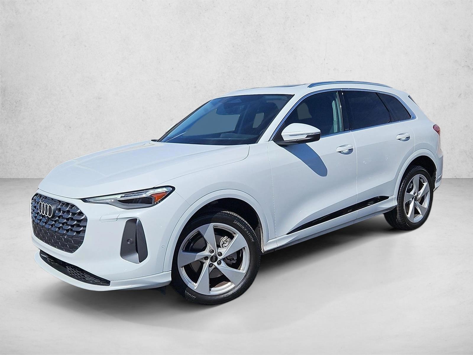 Thumbnail: 2025 Audi Q5 - 1