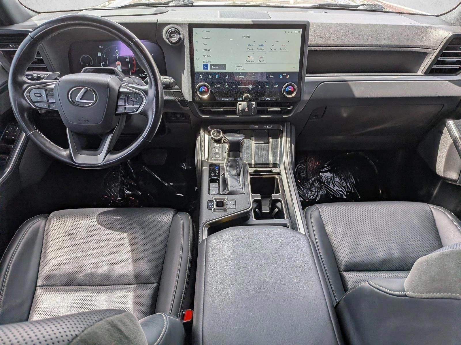 Thumbnail: 2024 Lexus GX - 3