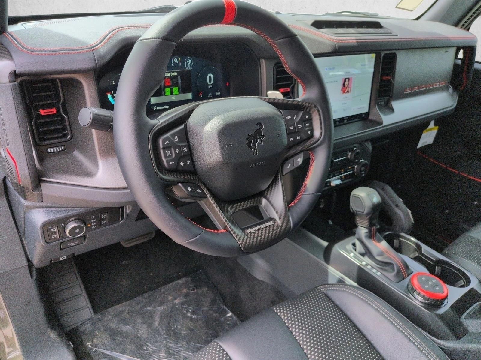 Thumbnail: 2026 Ford Bronco - 3