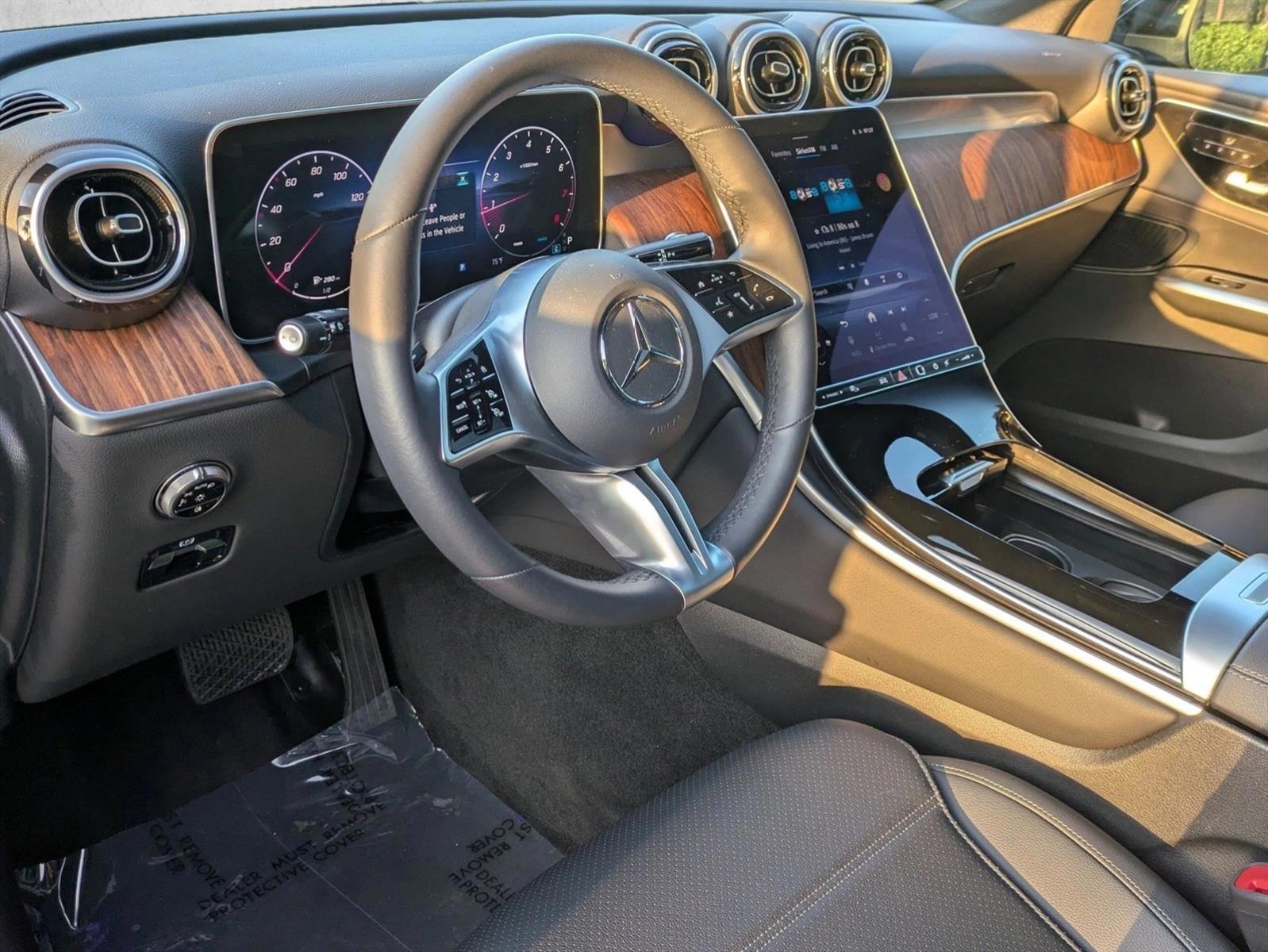 Thumbnail: 2026 Mercedes-Benz GLC - 3