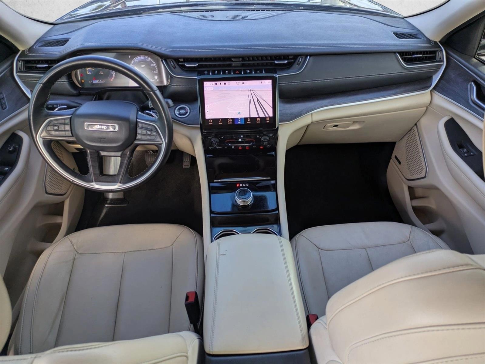 Thumbnail: 2022 Jeep Grand Cherokee L - 2