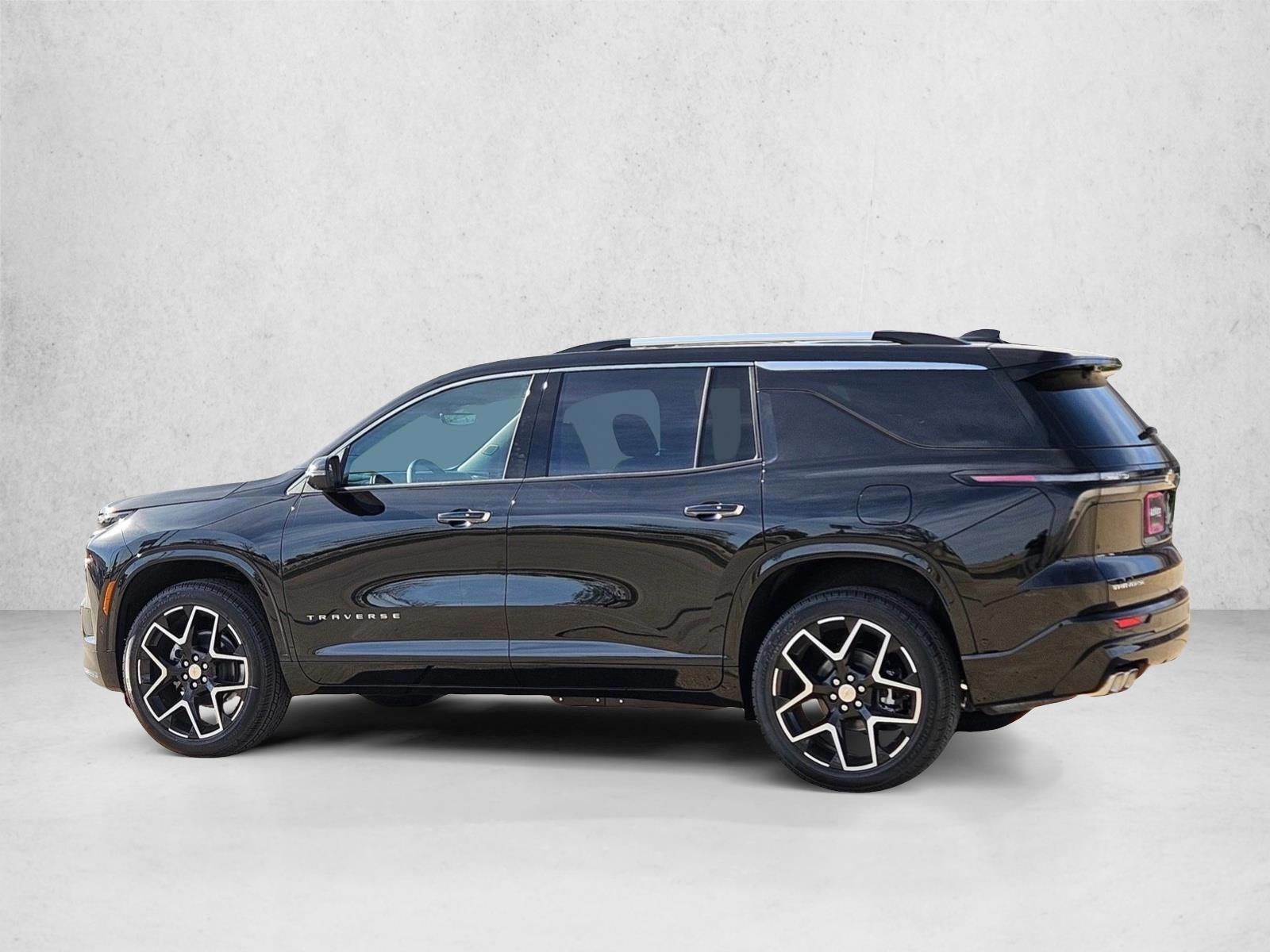 Thumbnail: 2026 Chevrolet Traverse - 3