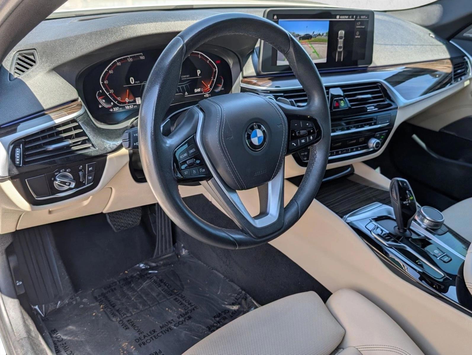 Thumbnail: 2023 BMW 5 Series - 3
