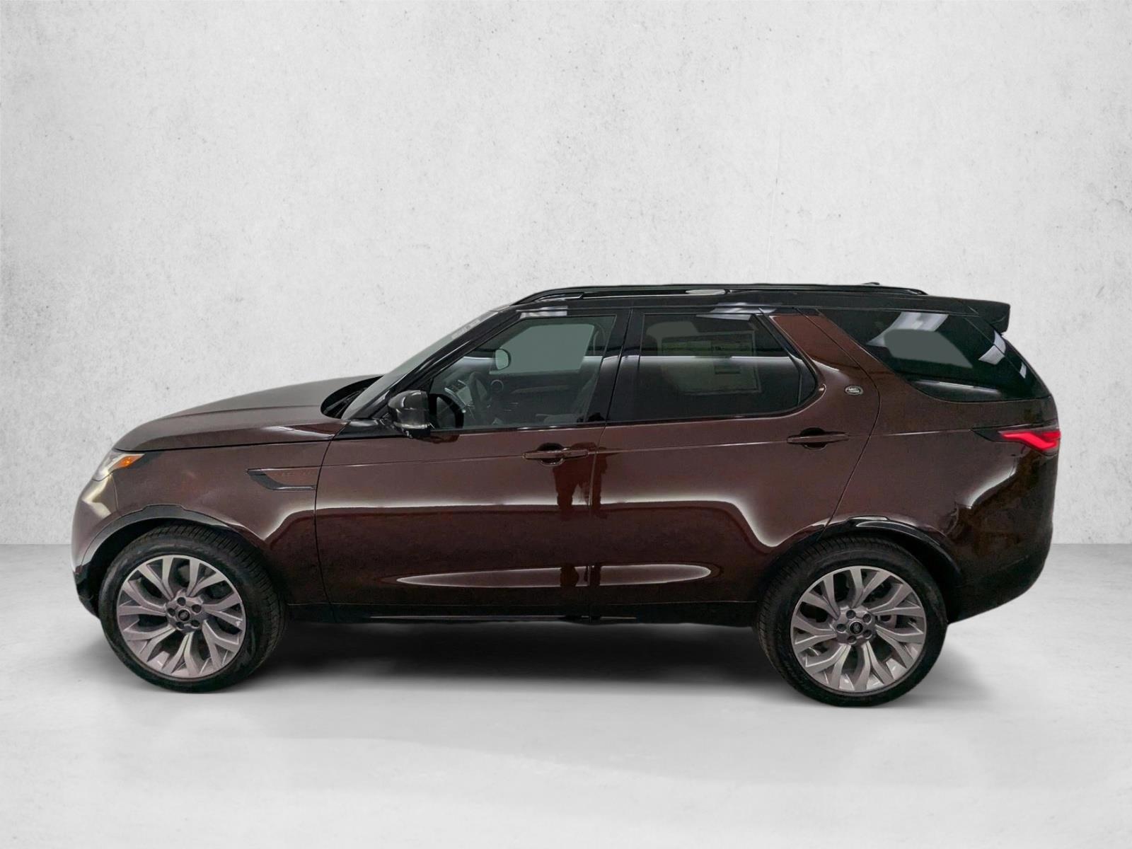 Thumbnail: 2026 Land Rover Discovery - 2
