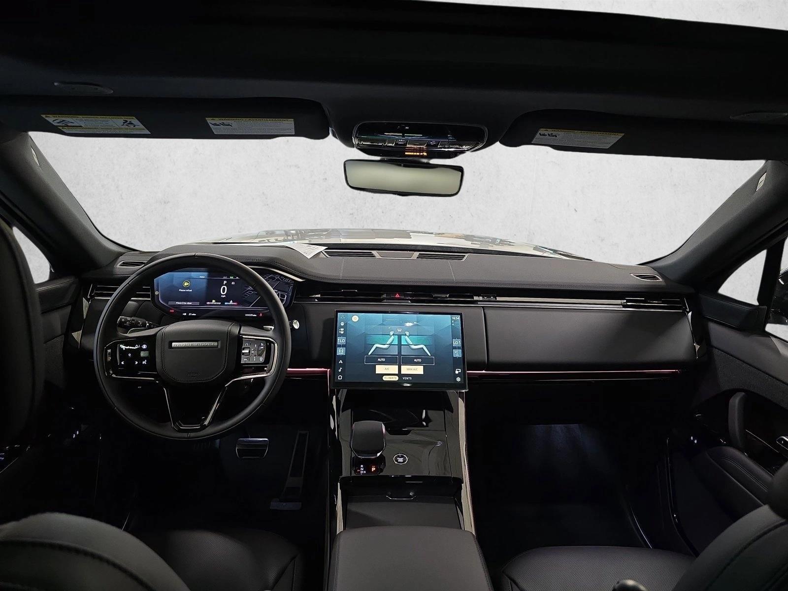 Thumbnail: 2026 Land Rover Range Rover Sport - 3