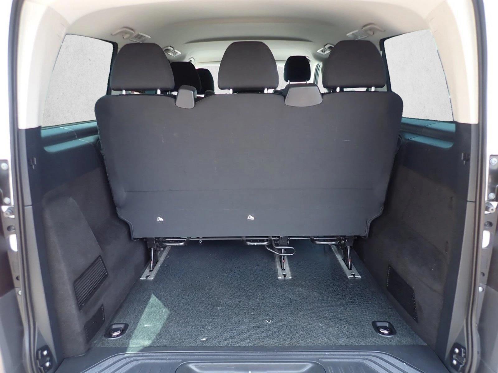 2023 Mercedes-Benz Metris Passenger