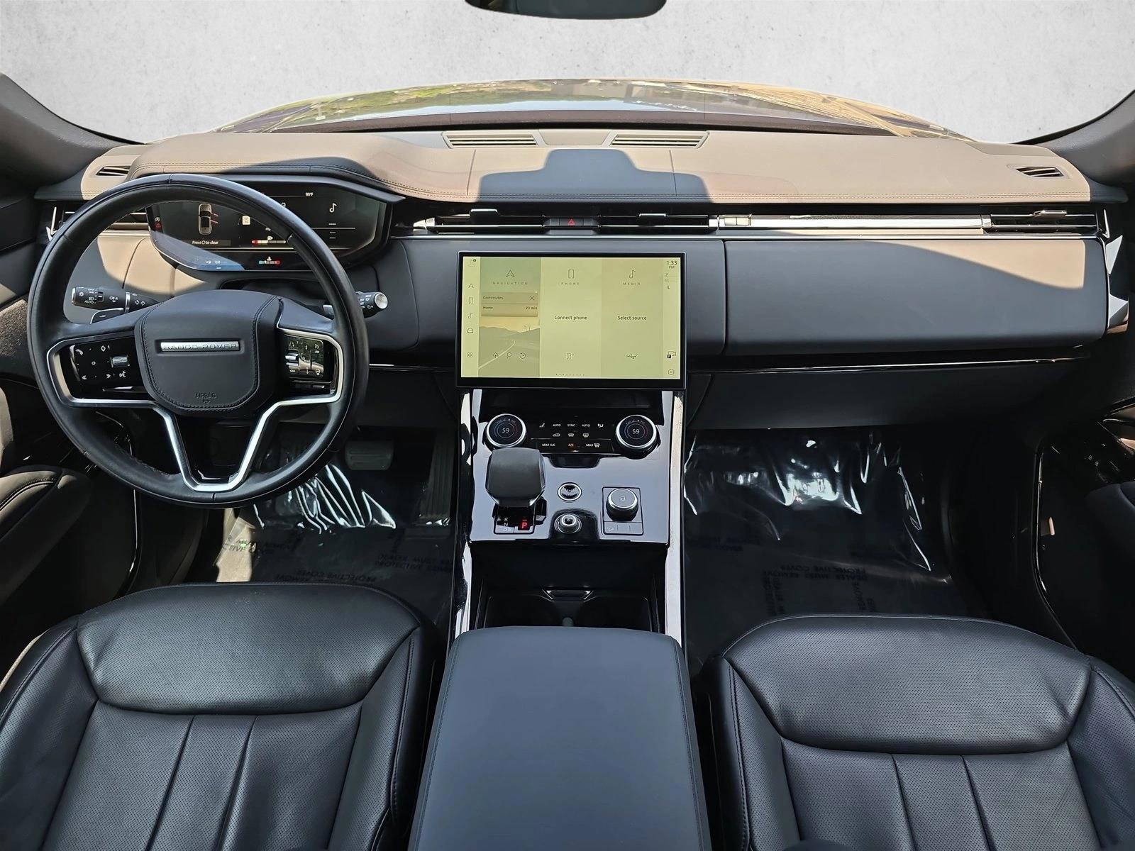 Thumbnail: 2023 Land Rover Range Rover Sport - 3