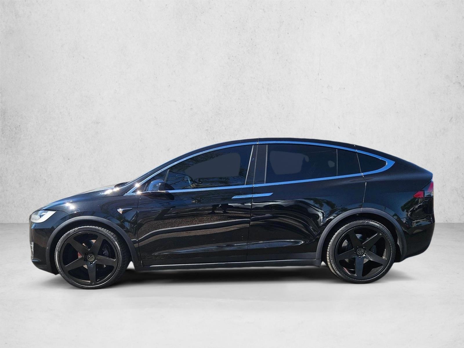 Thumbnail: 2020 Tesla Model X - 2