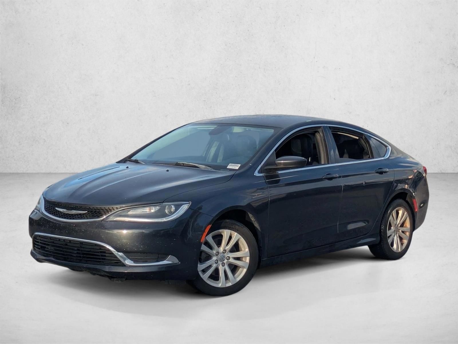 Thumbnail: 2017 Chrysler 200 - 1