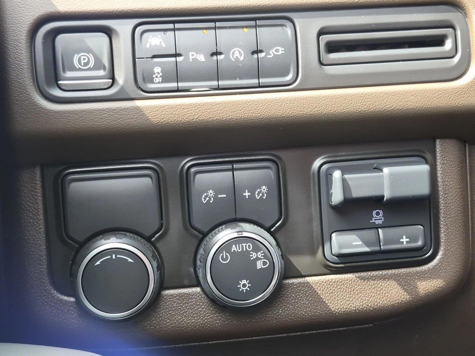2021 Chevrolet Tahoe LT - Photo 17