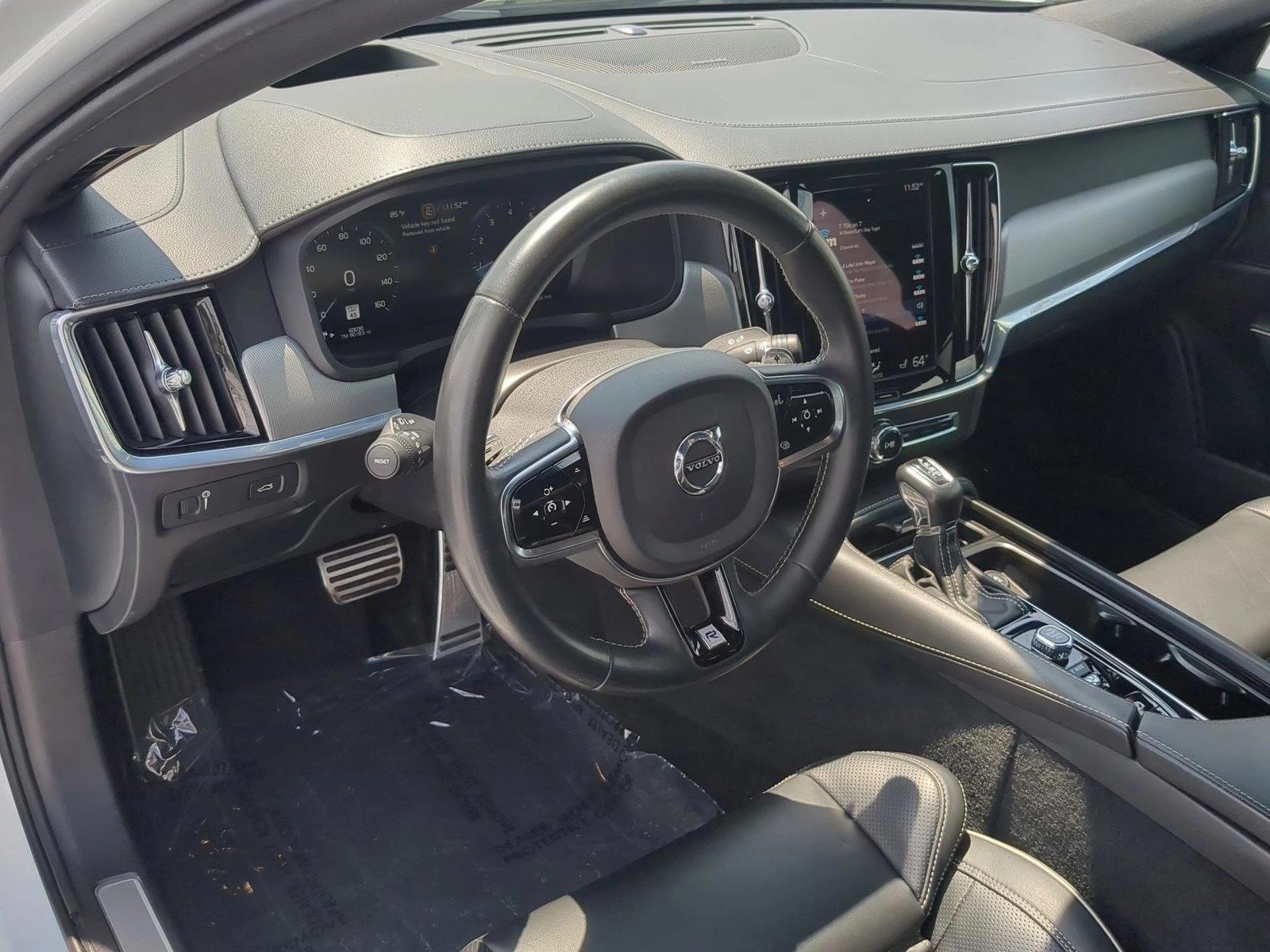 Thumbnail: 2020 Volvo S90 - 4
