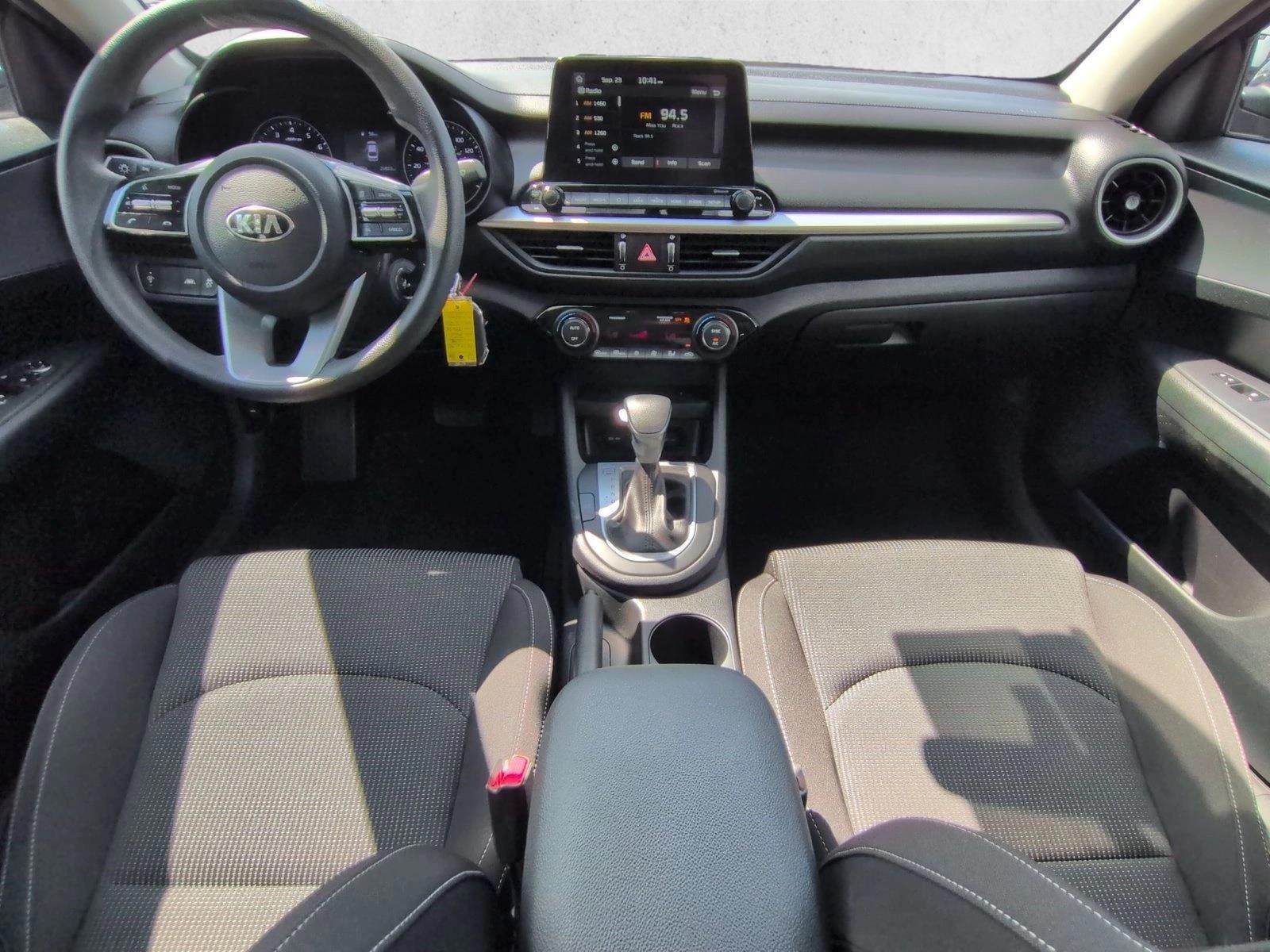 Thumbnail: 2019 Kia Forte - 4