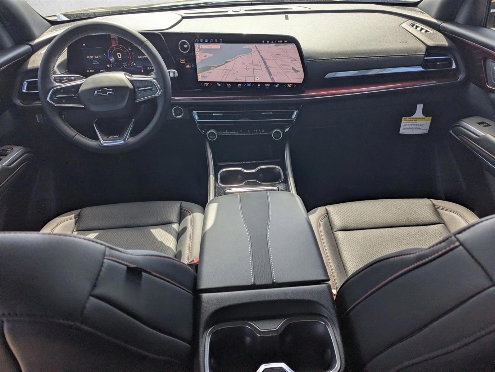 Thumbnail: 2026 Chevrolet Traverse - 3