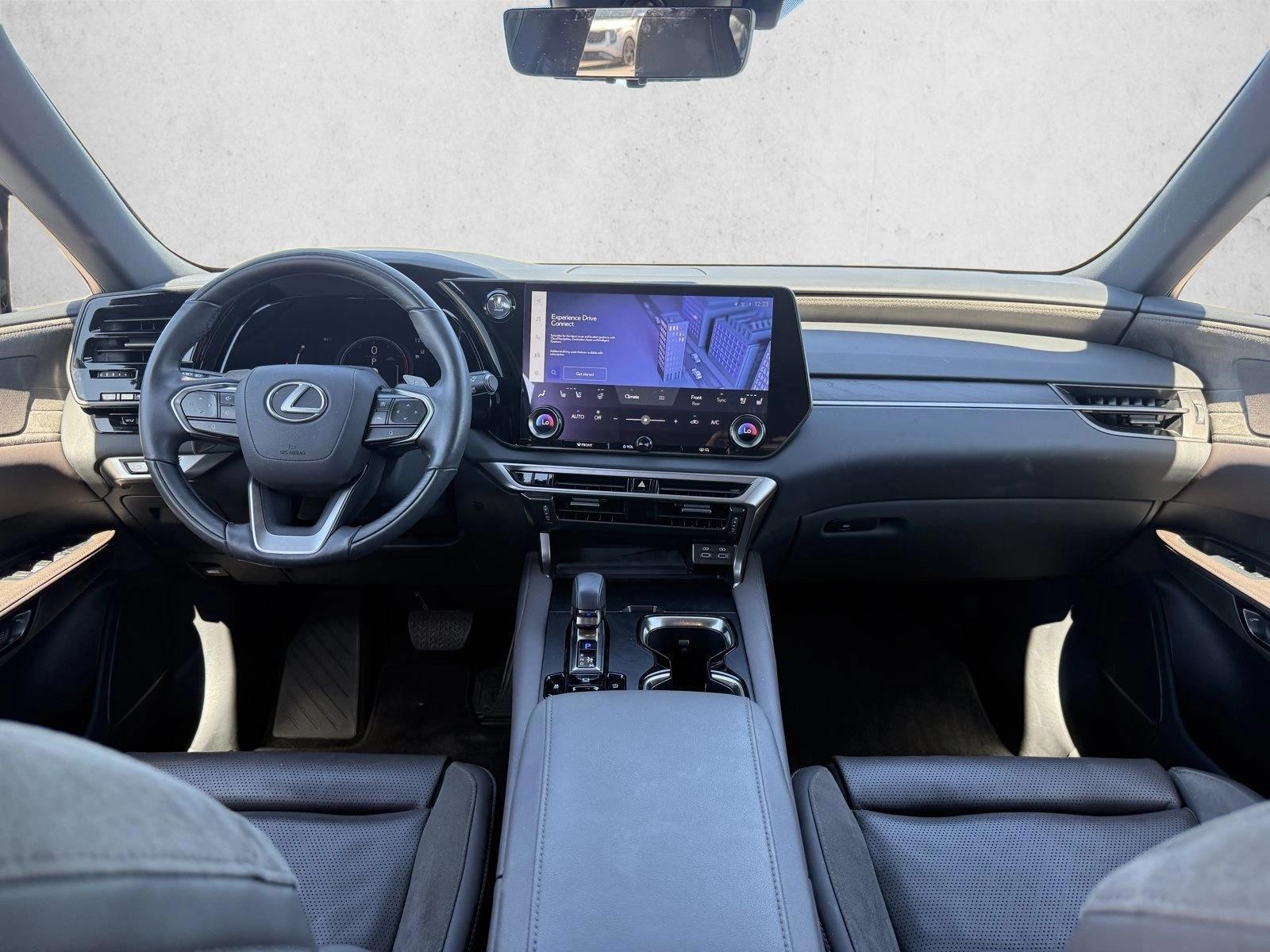 Thumbnail: 2024 Lexus RX - 3