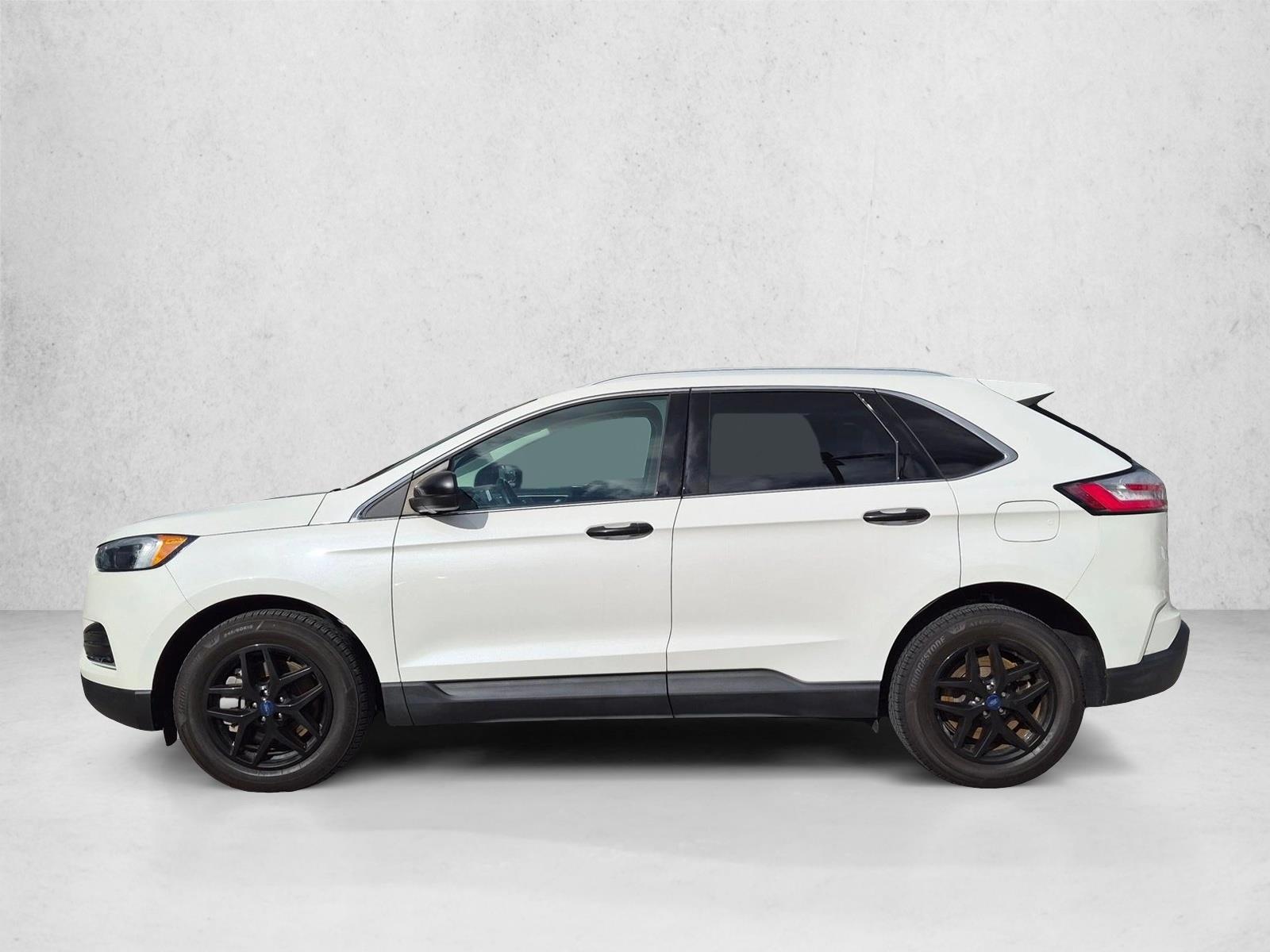 Thumbnail: 2022 Ford Edge - 2