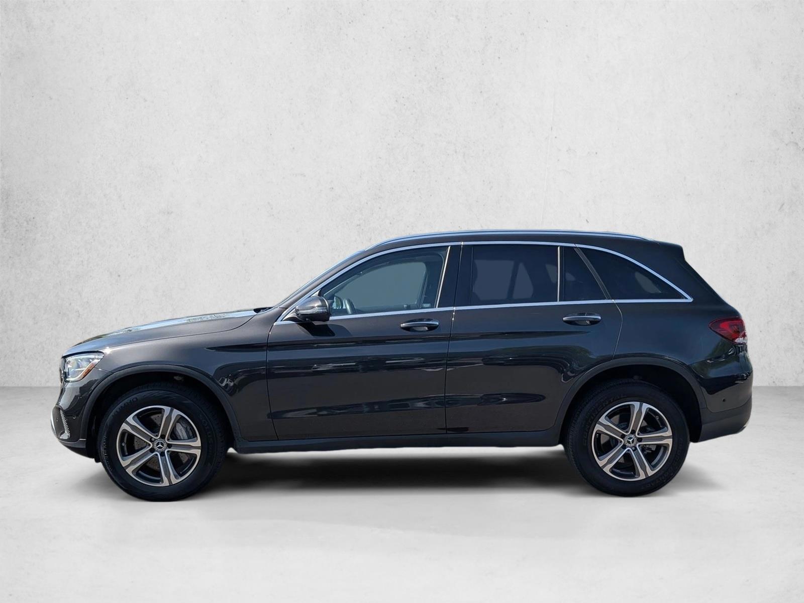 Thumbnail: 2022 Mercedes-Benz GLC - 2