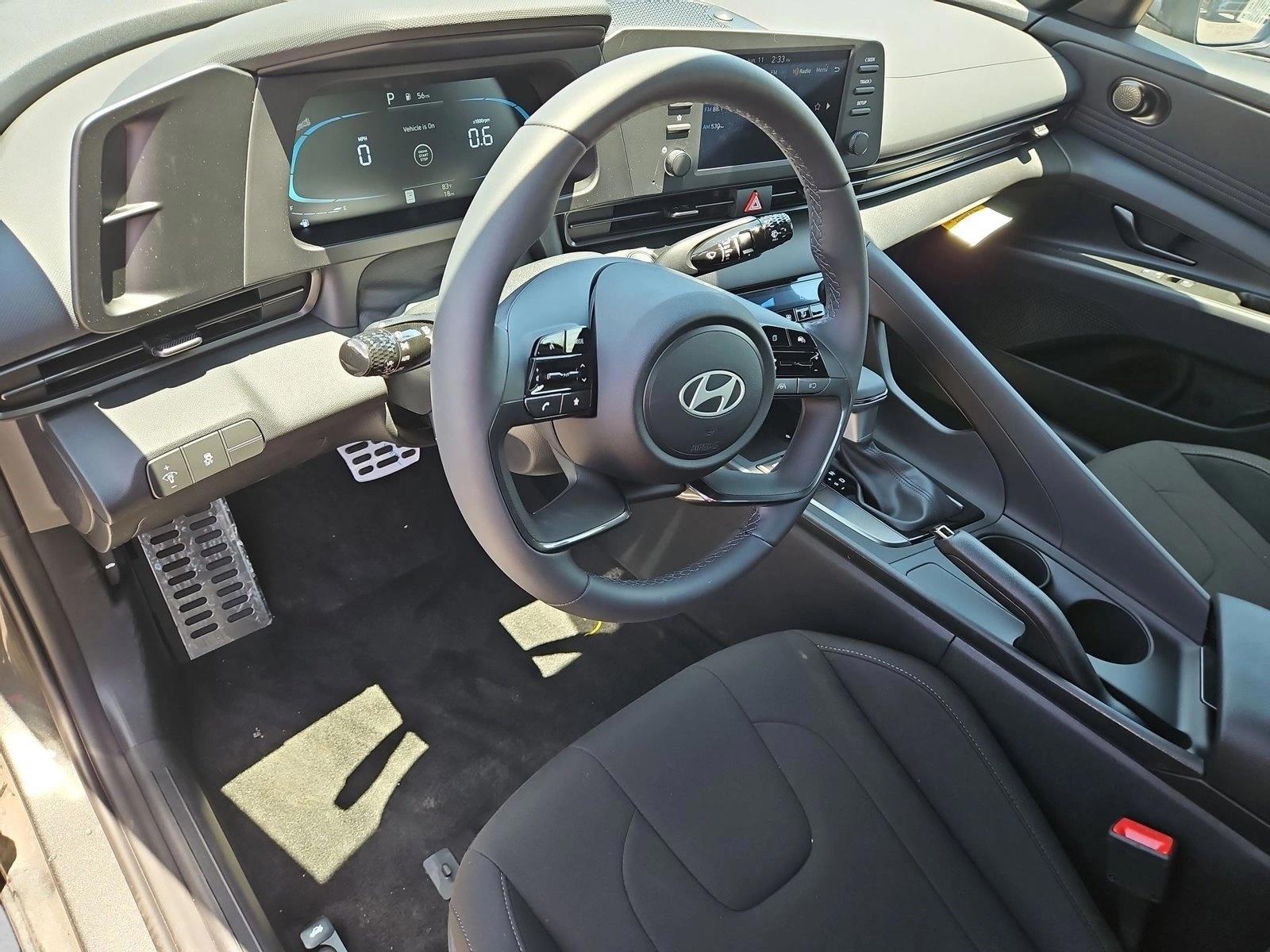 Thumbnail: 2026 Hyundai Elantra - 3