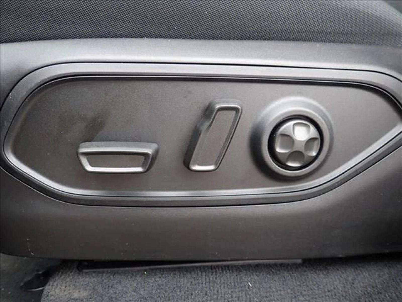 Thumbnail: 2026 Jeep Grand Cherokee - 3