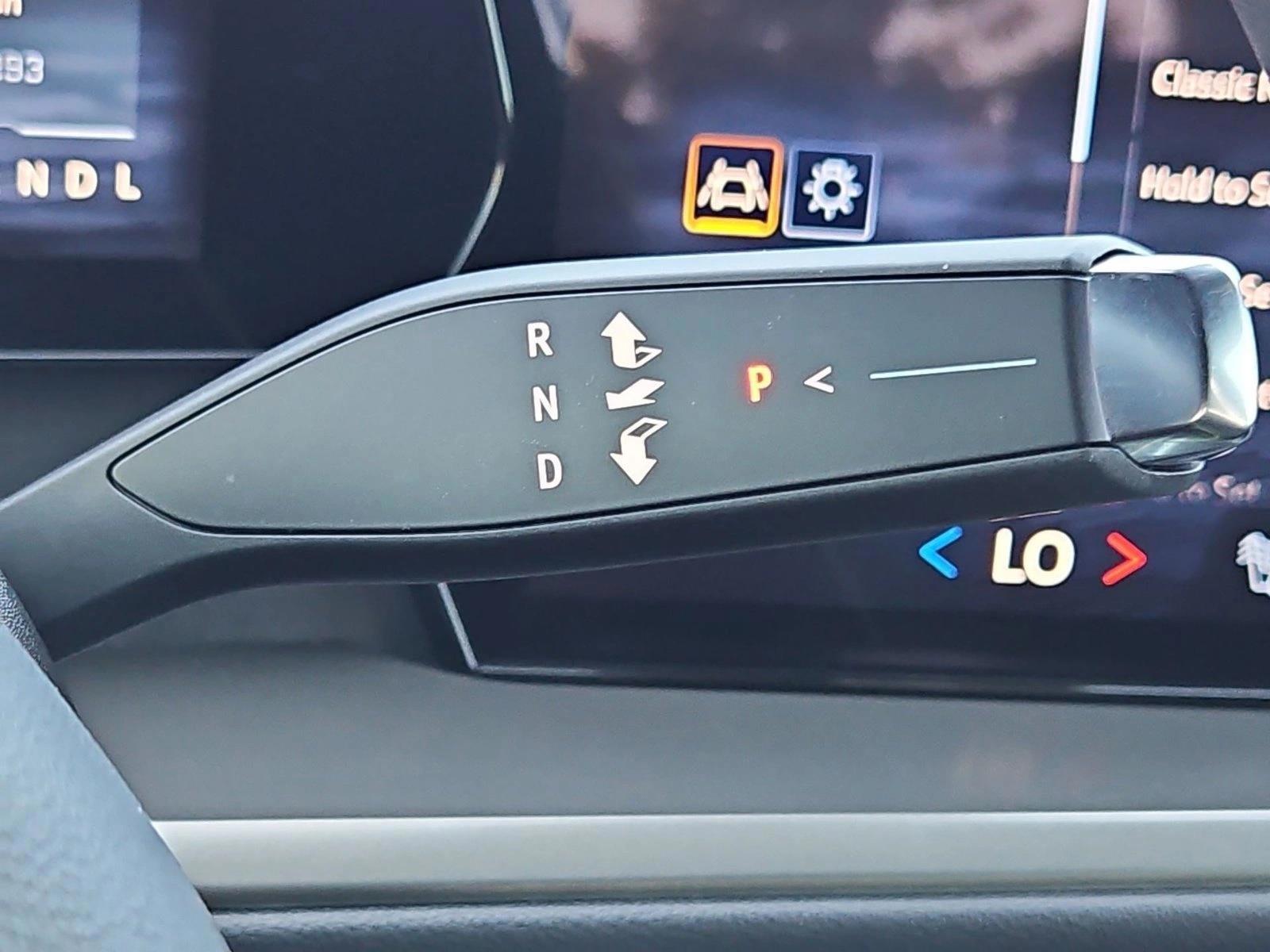2025 Chevrolet Traverse LT - Photo 18