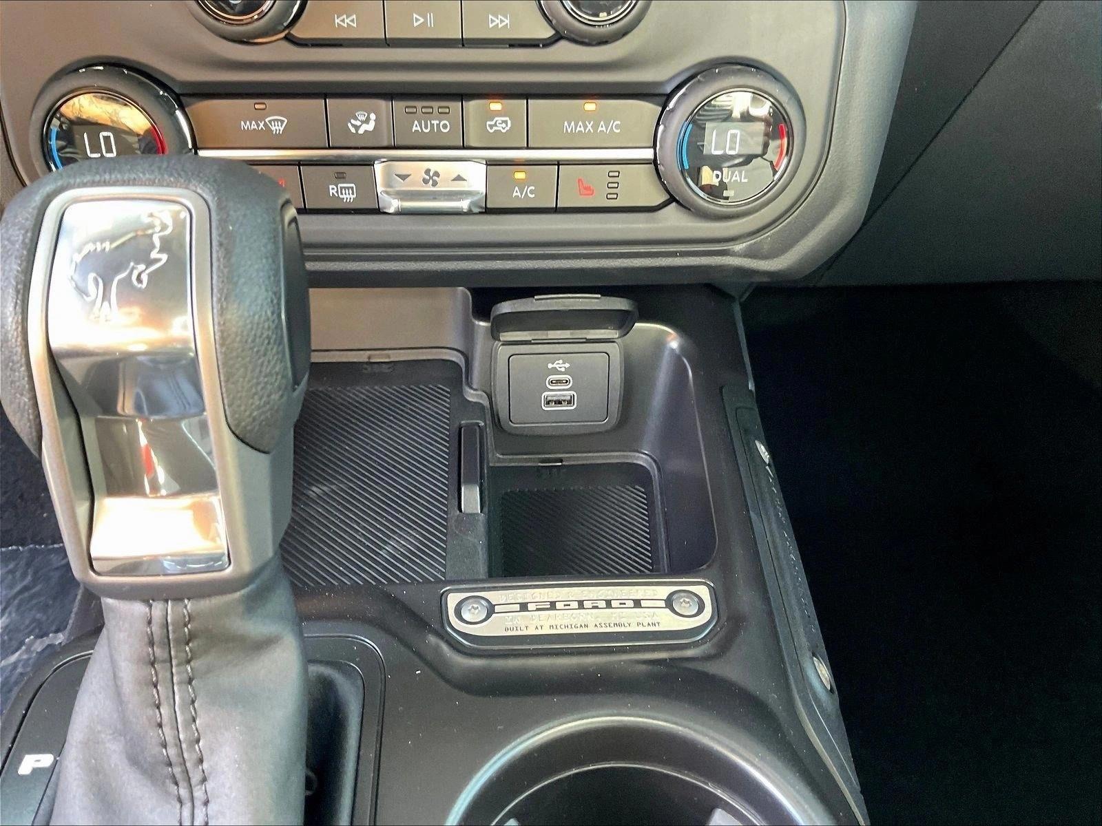 Thumbnail: 2026 Ford Bronco - 5