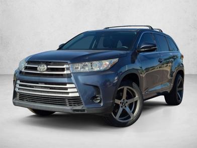 2017 Toyota Highlander LE -
                  Phoenix, AZ