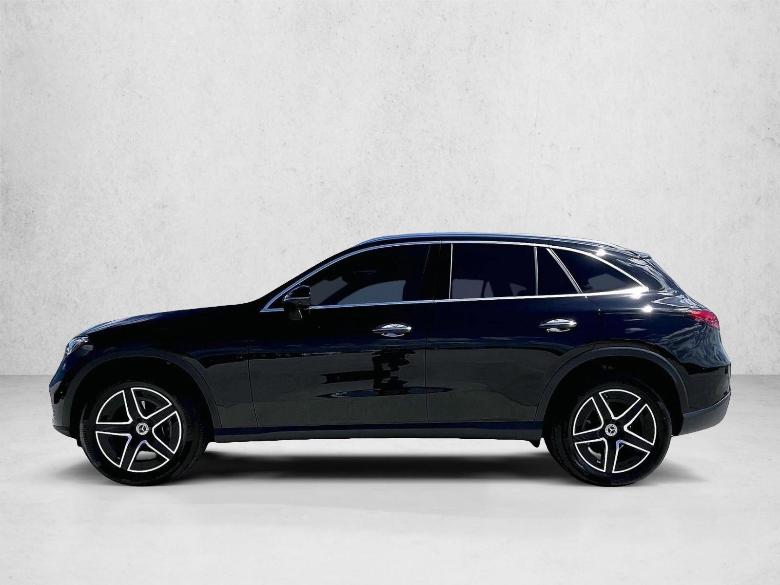 Thumbnail: 2026 Mercedes-Benz GLC - 2