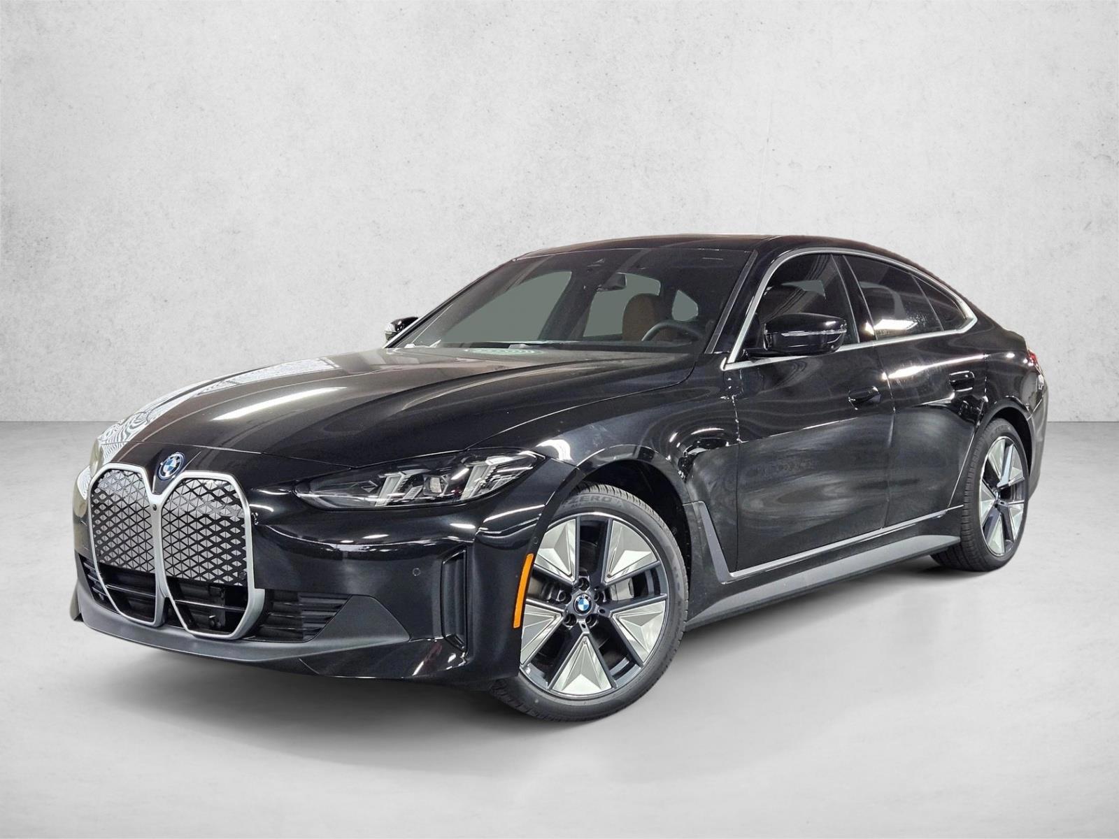 Thumbnail: 2025 BMW i4 - 1