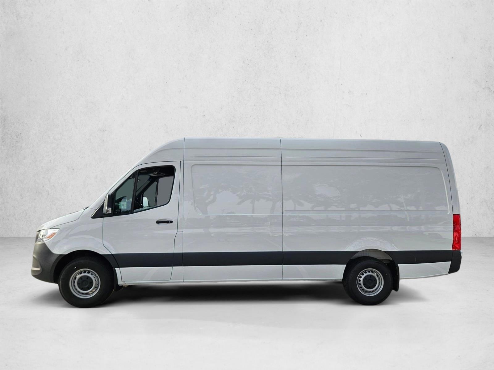 Thumbnail: 2026 Mercedes-Benz Sprinter - 2