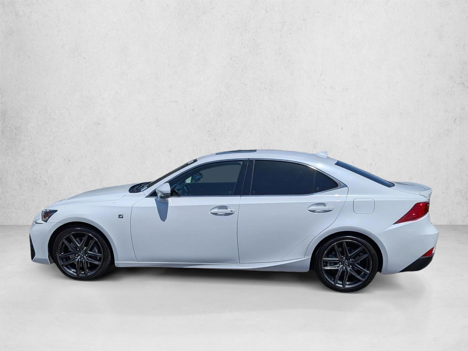 Thumbnail: 2018 Lexus IS - 2