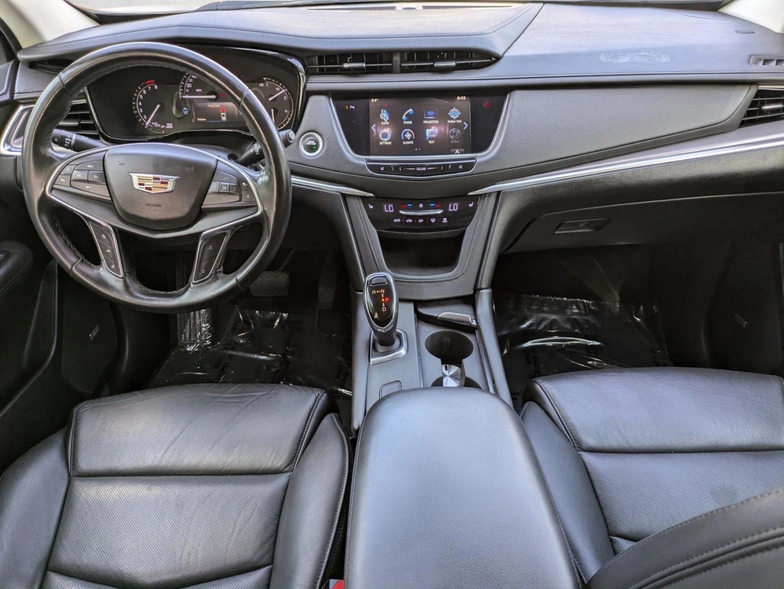 Thumbnail: 2019 Cadillac XT5 - 3