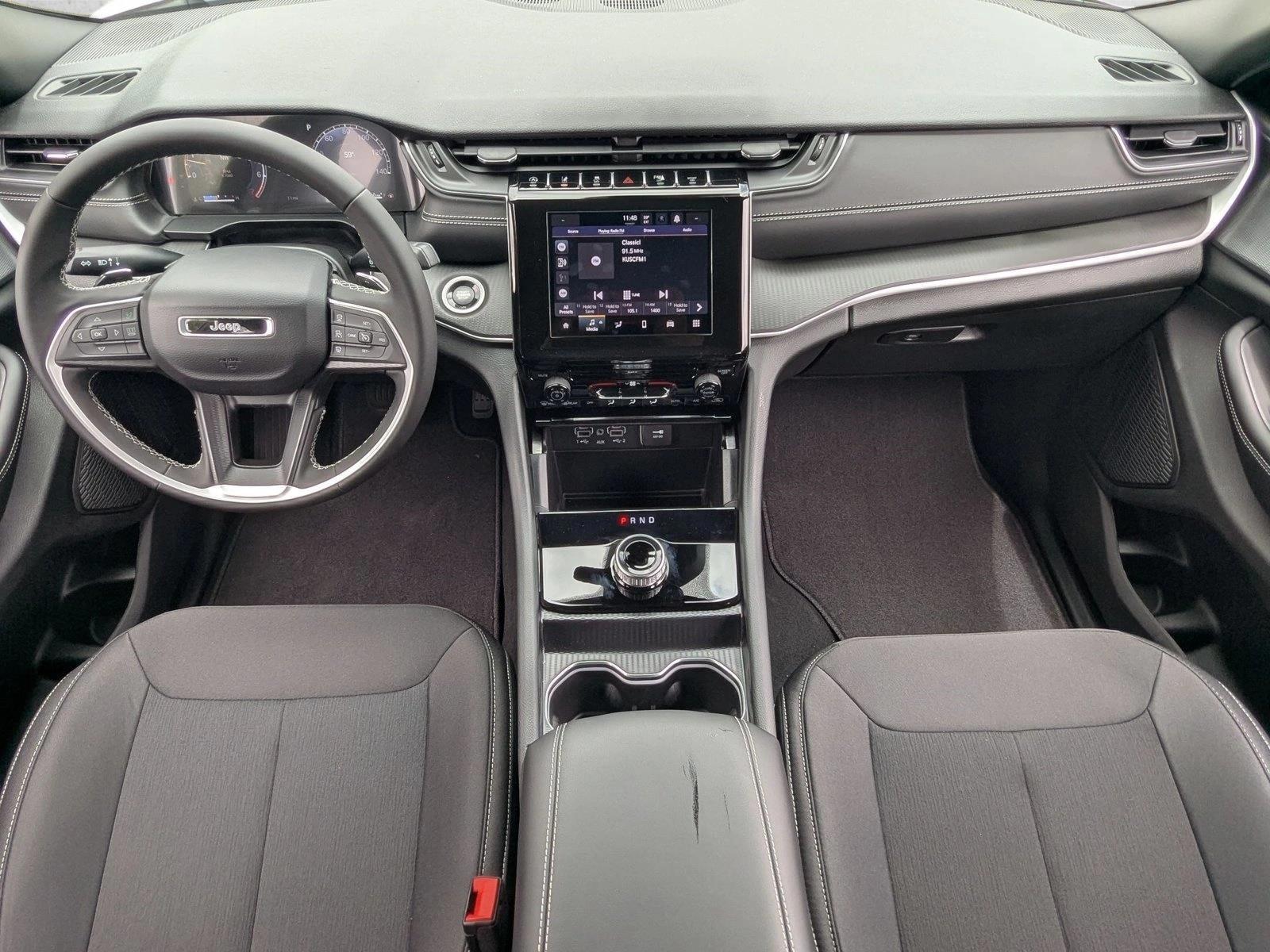 Thumbnail: 2026 Jeep Grand Cherokee - 4