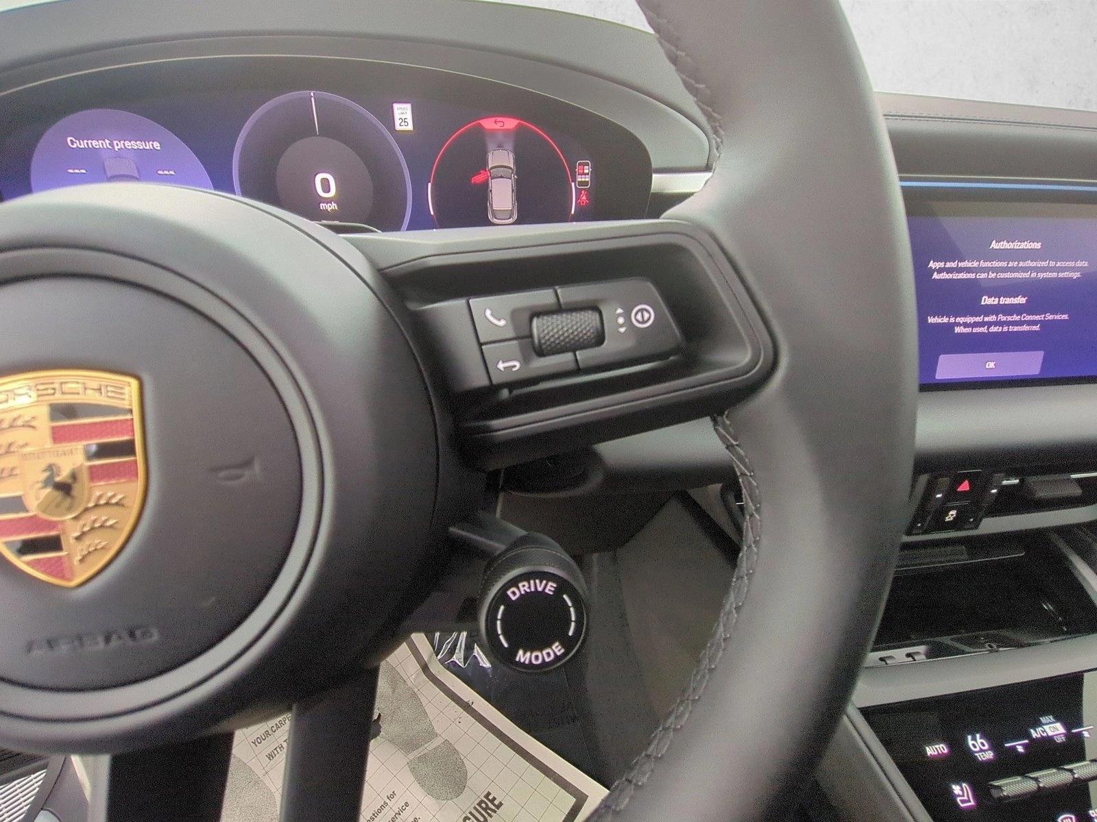 2026 Porsche Macan Base - Photo 29