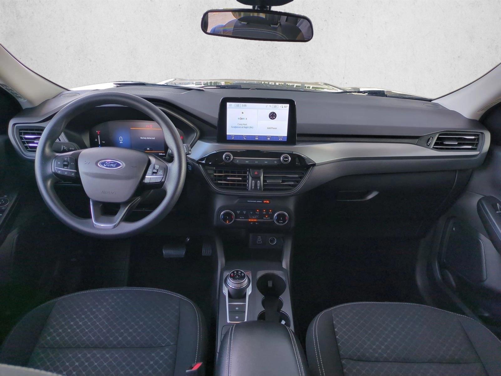 Thumbnail: 2025 Ford Escape - 4