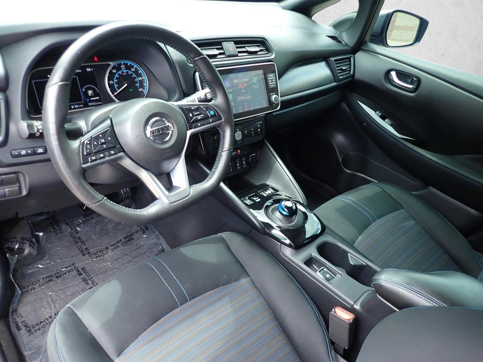 Thumbnail: 2020 Nissan Leaf - 3