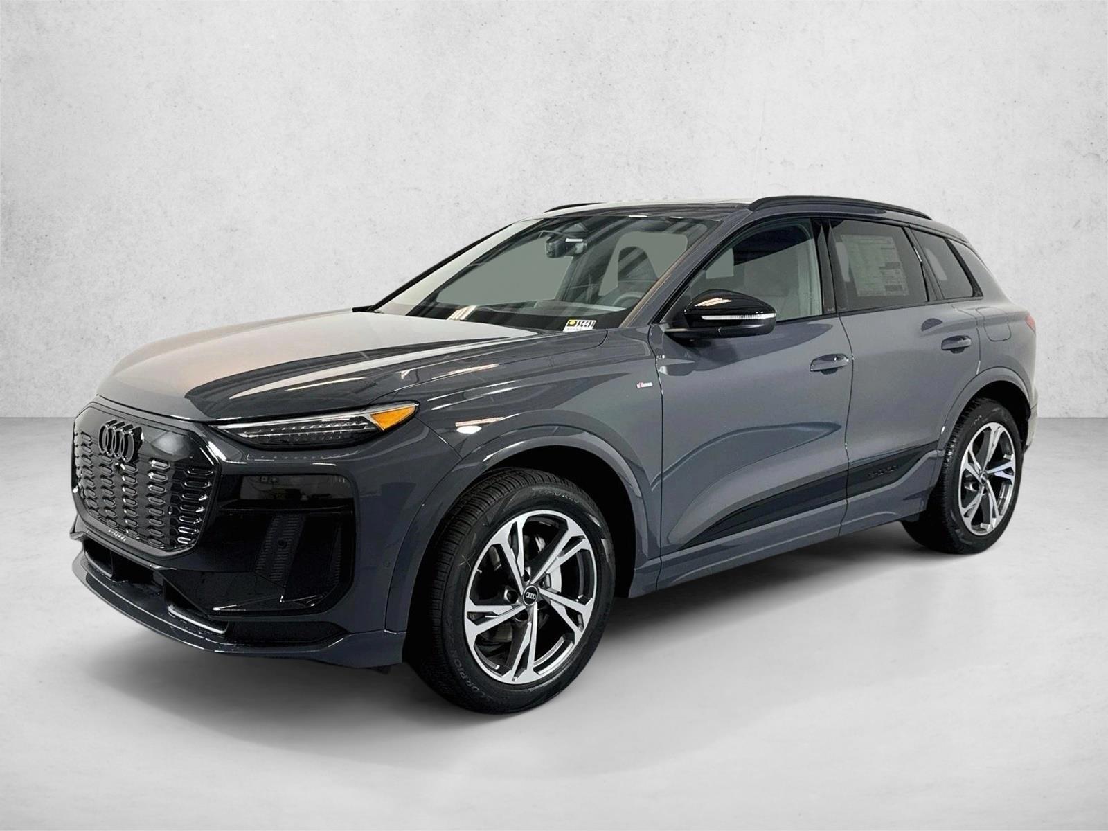 Thumbnail: 2027 Audi Q6 e-tron - 1