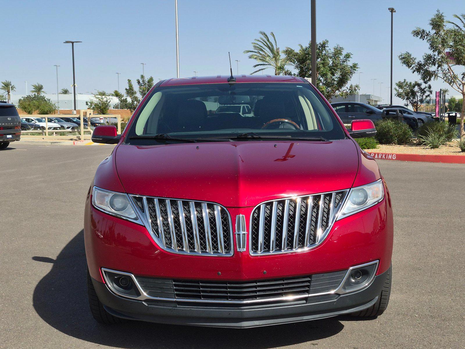 Used 2014 Lincoln MKX Base with VIN 2LMDJ6JK3EBL16872 for sale in Des Plaines, IL