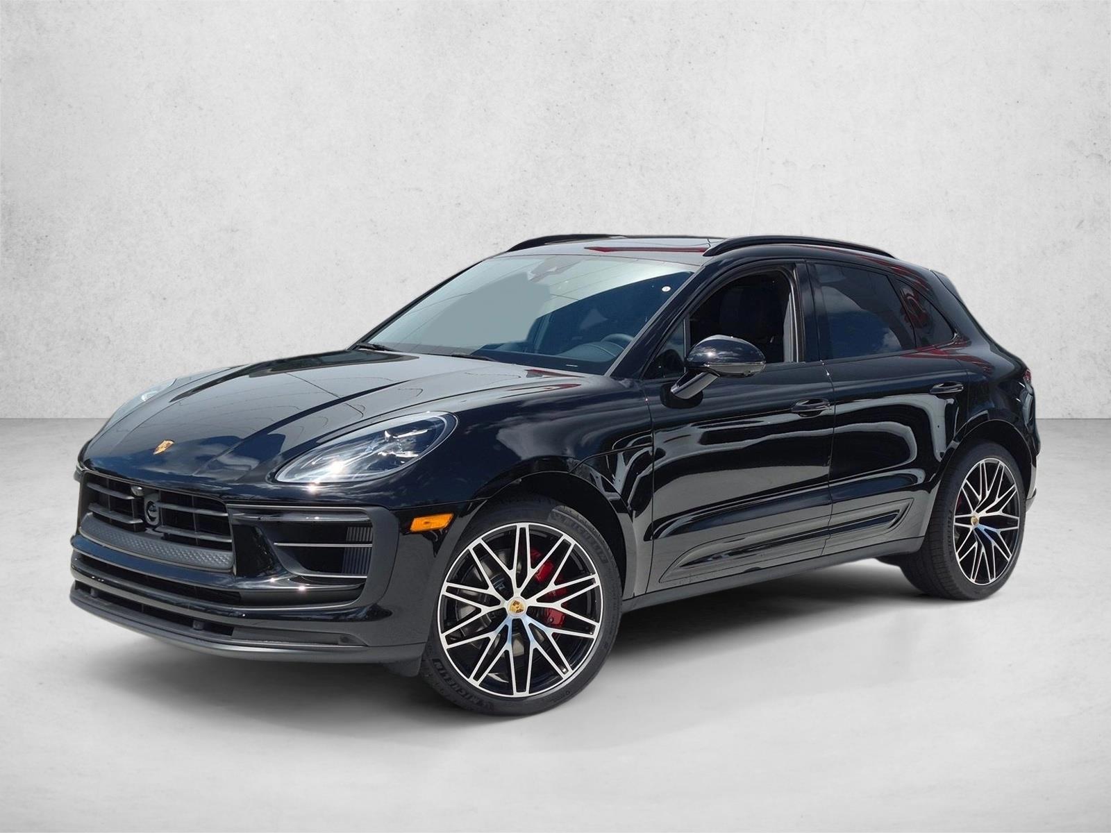 Thumbnail: 2026 Porsche Macan - 1