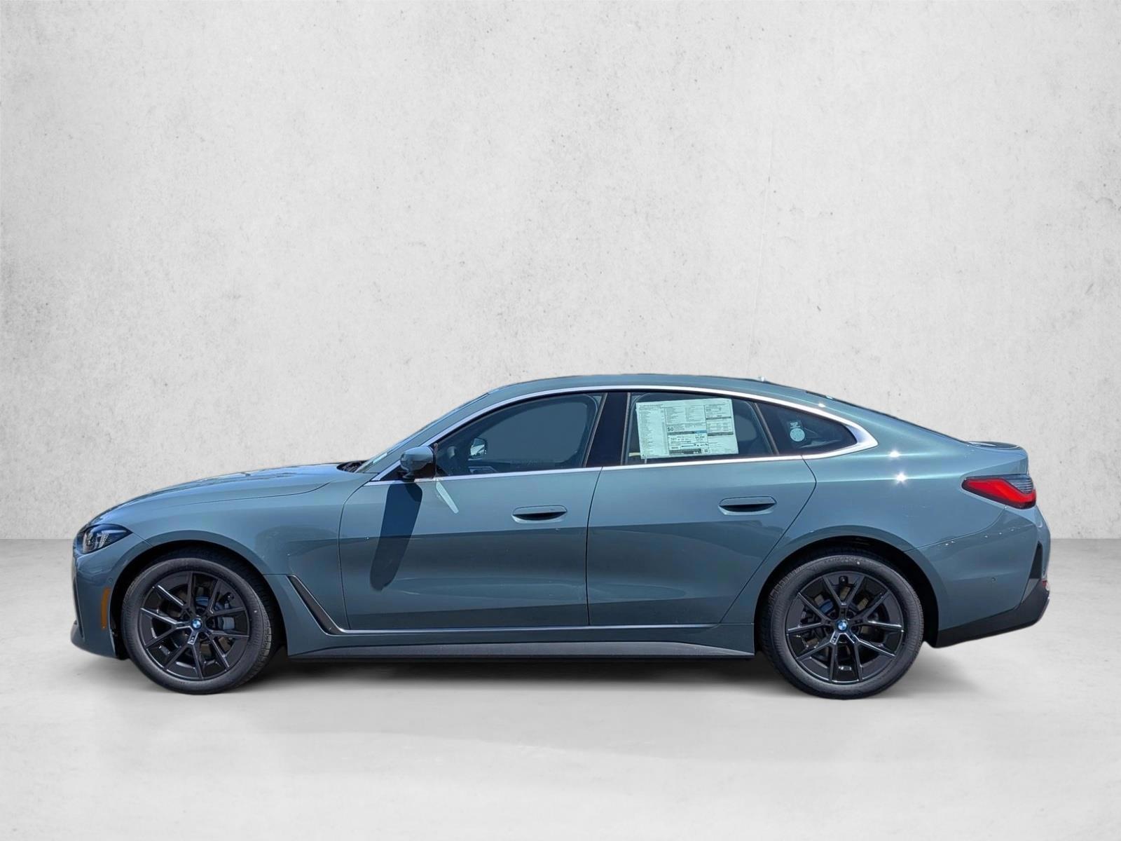 Thumbnail: 2026 BMW i4 - 2
