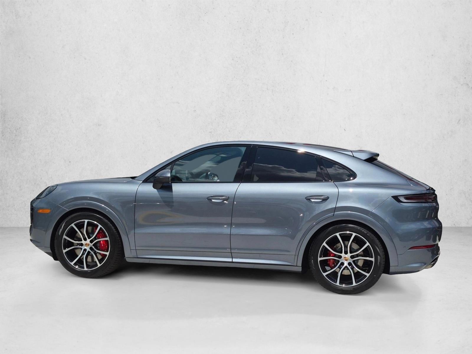 Thumbnail: 2026 Porsche Cayenne - 2