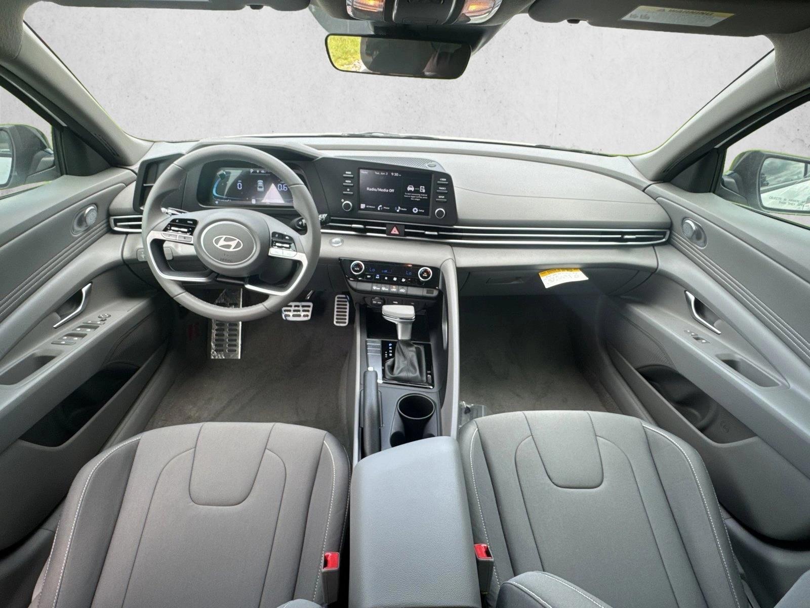 Thumbnail: 2026 Hyundai Elantra - 3