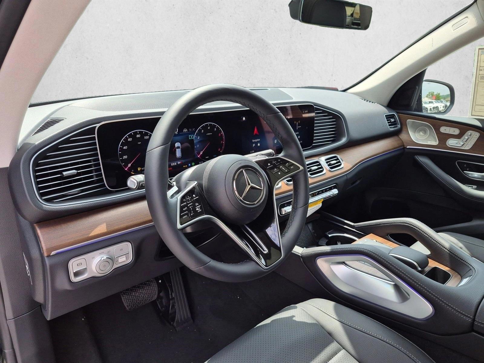Thumbnail: 2026 Mercedes-Benz GLE - 3