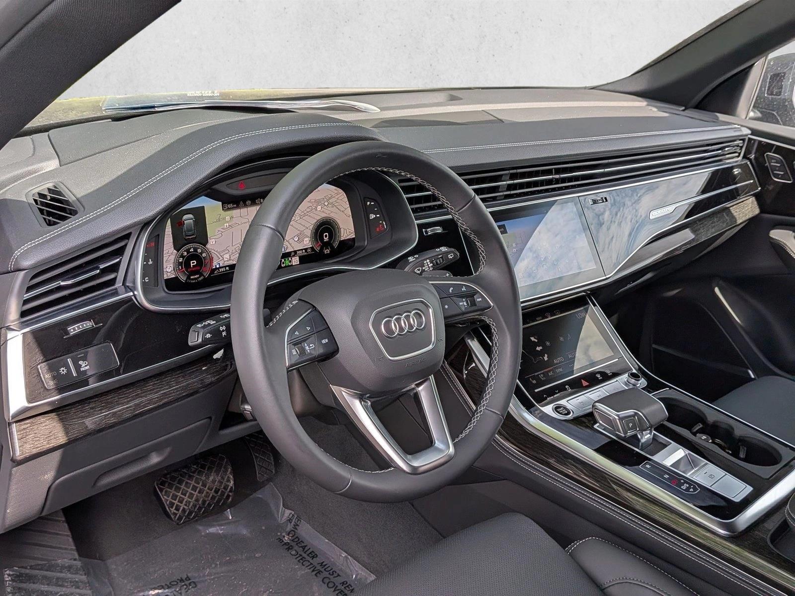 Thumbnail: 2025 Audi Q8 - 3