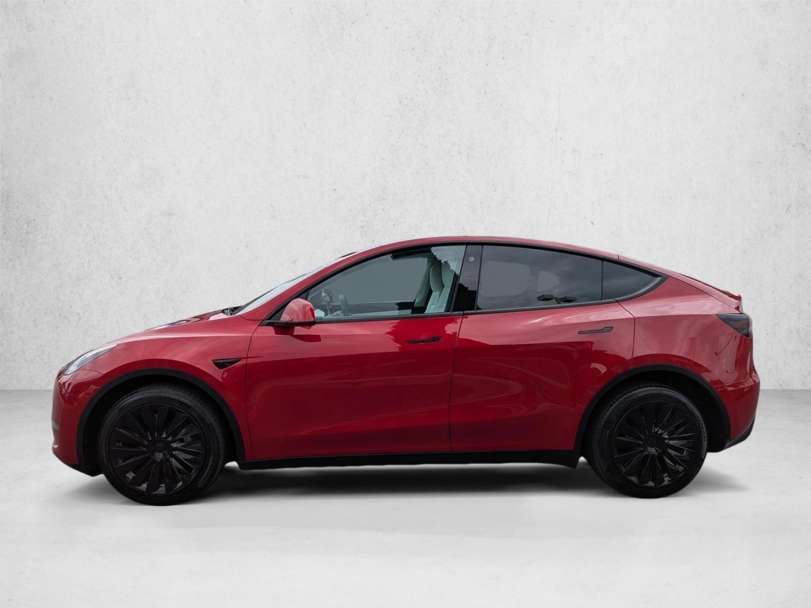 Thumbnail: 2022 Tesla Model Y - 2
