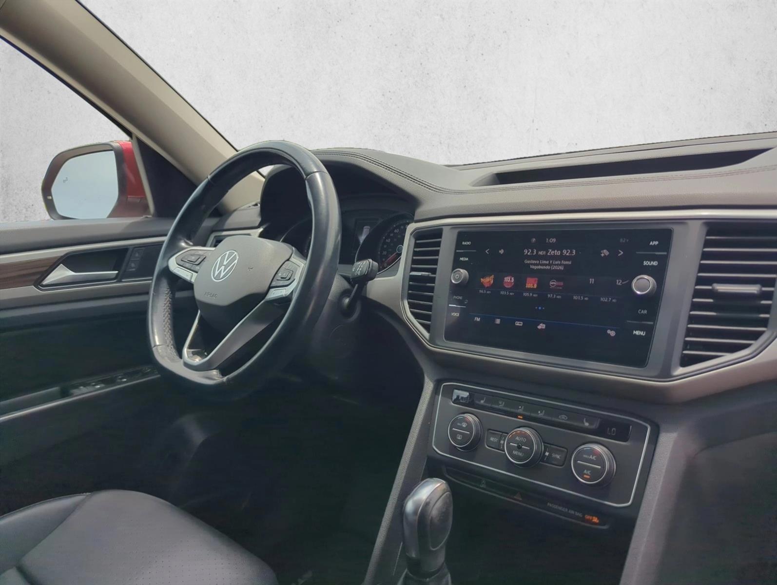 Thumbnail: 2021 Volkswagen Atlas - 2