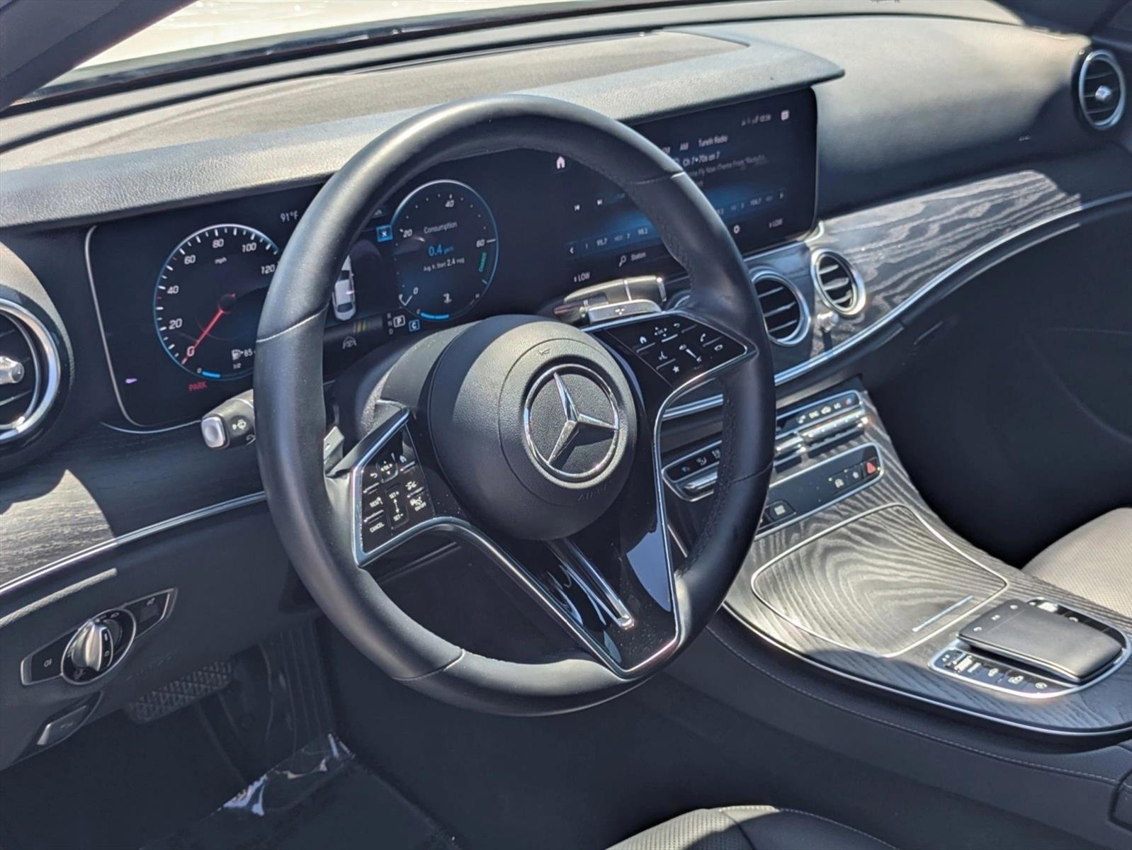 Thumbnail: 2021 Mercedes-Benz E-Class - 3