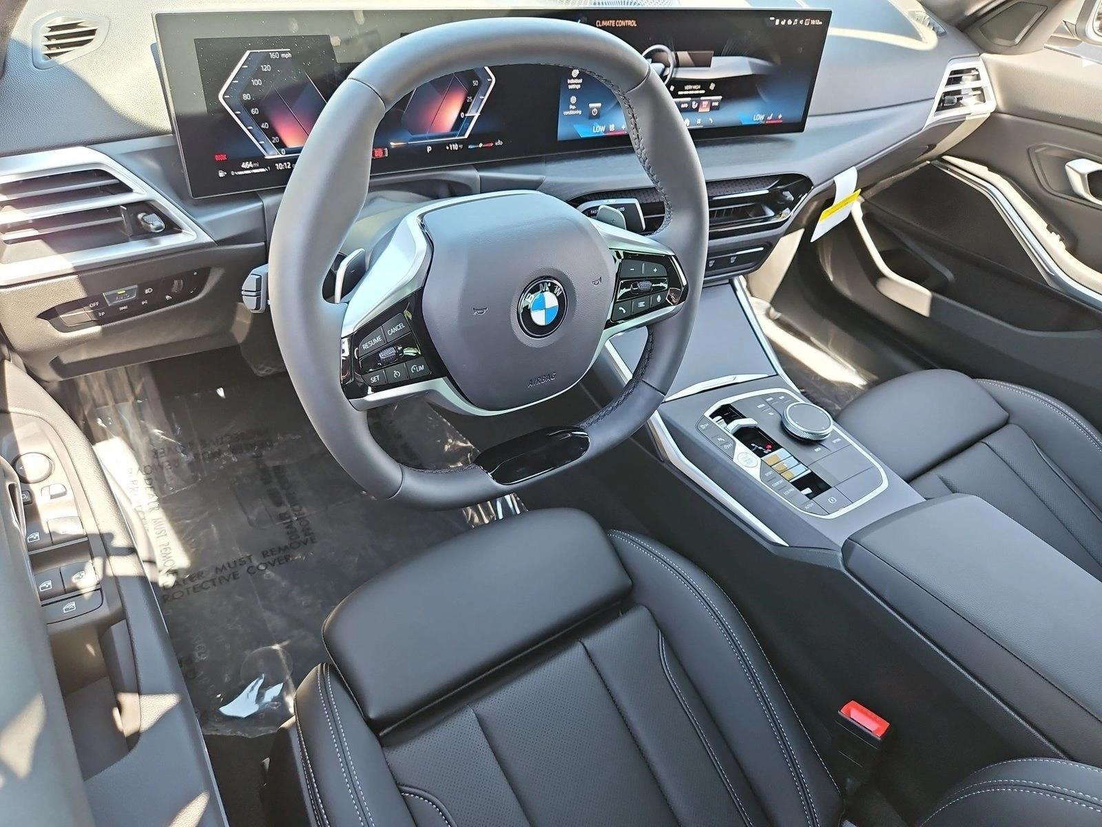 Thumbnail: 2026 BMW 3 Series - 3