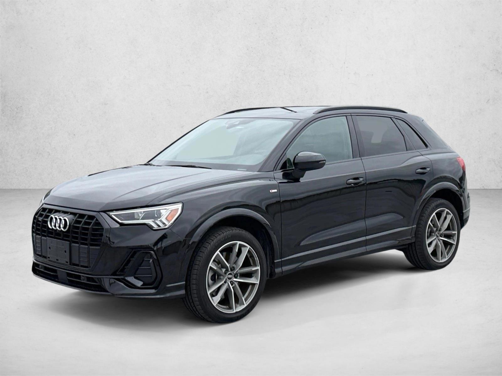 Thumbnail: 2022 Audi Q3 - 1